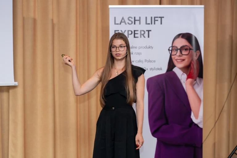 Prelekcja podczas Lami Konferencji Happy Lash online - Verka Denisenko